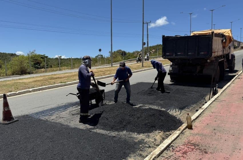 Seminfra intensificou os serviços de recuperação viária em diversos pontos de Maceió. Foto: Ascom Seminfra