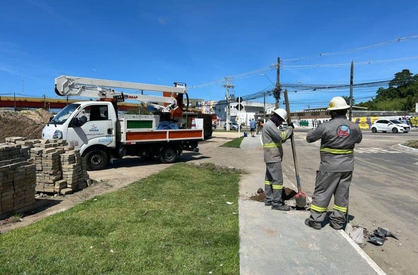A ação tem como objetivo ampliar a cobertura luminosa da área. Foto: Savio Lima/Ascom Ilumina