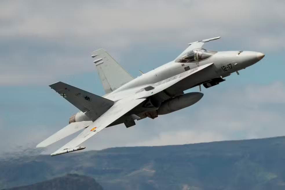 Caça F-18 da Força Aérea da Espanha em imagem de arquivo — Foto: Força Aérea e Espacial da Espanha