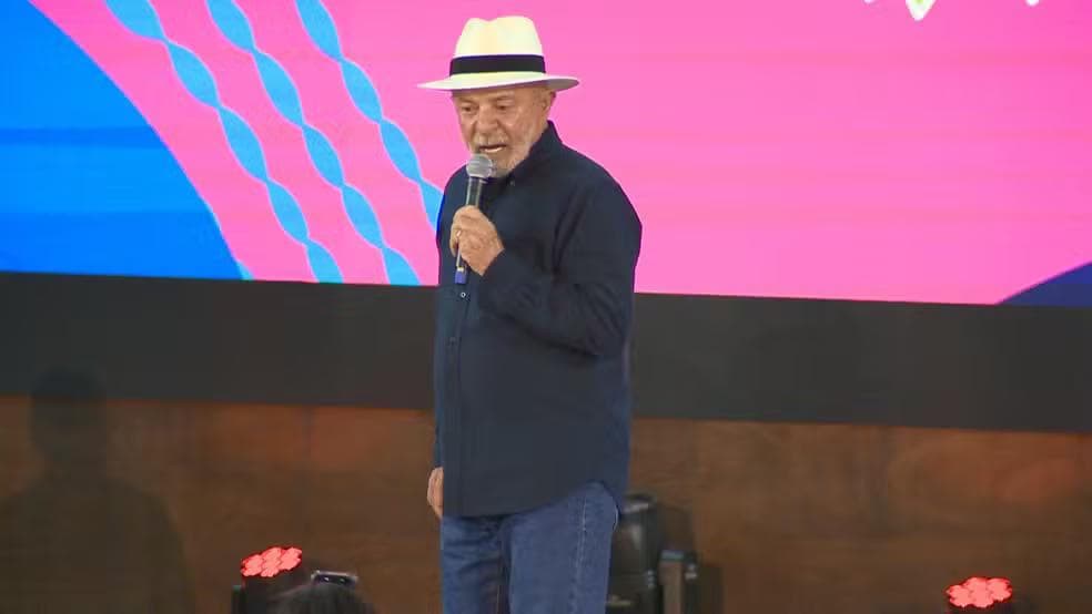 Presidente Lula em discurso durante evento em Aracruz, no Espírito Santo — Foto: Reprodução/ TV Gazeta