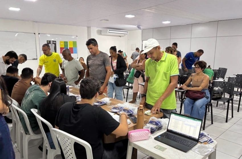 Documentos são essenciais para identificar e regularizar comerciantes. Foto: Ascom Semsc