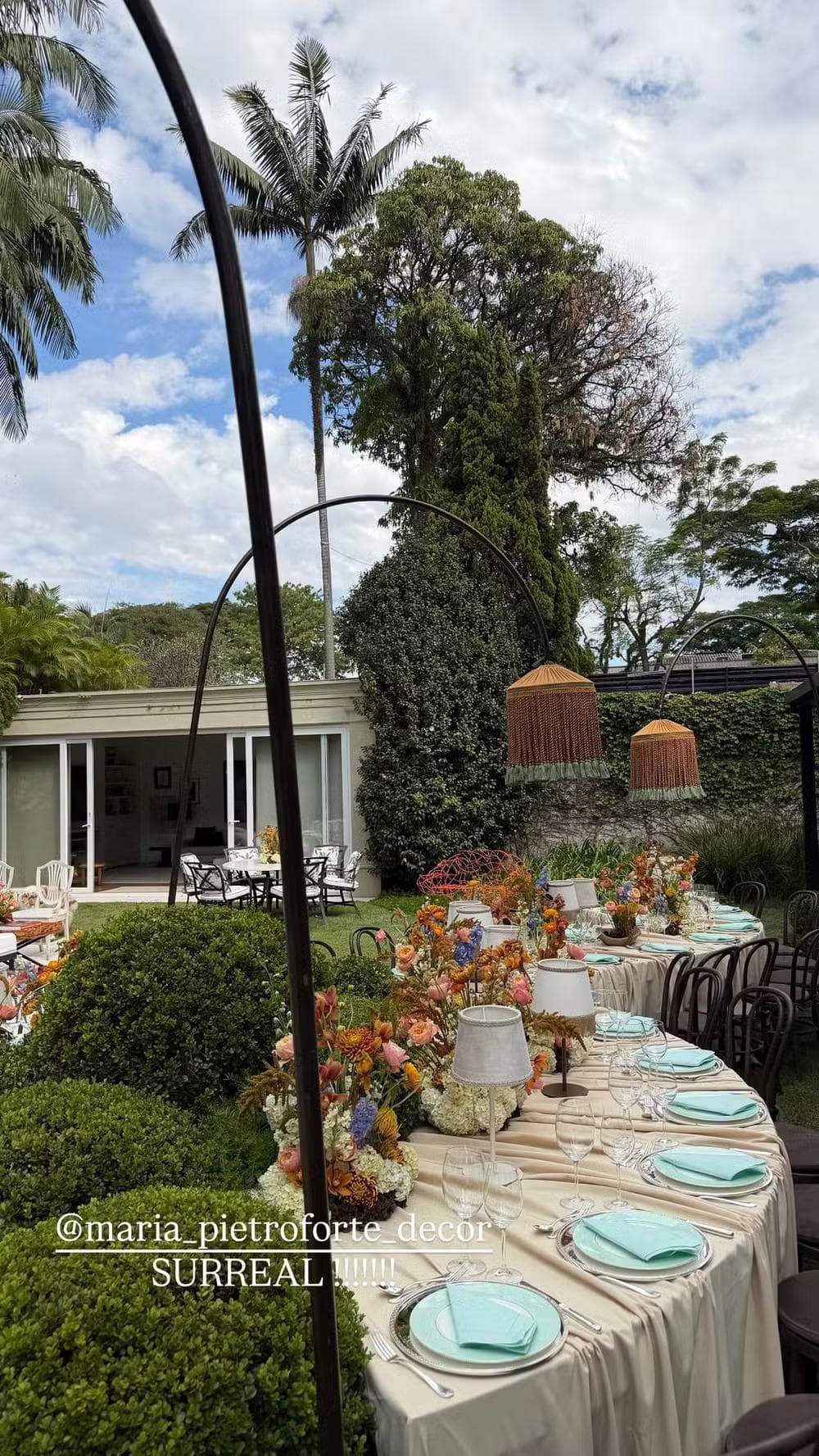 Decoração do casamento civil de Elisa Zarzur e Alexandre Negrão — Foto: Reprodução/ Instagram