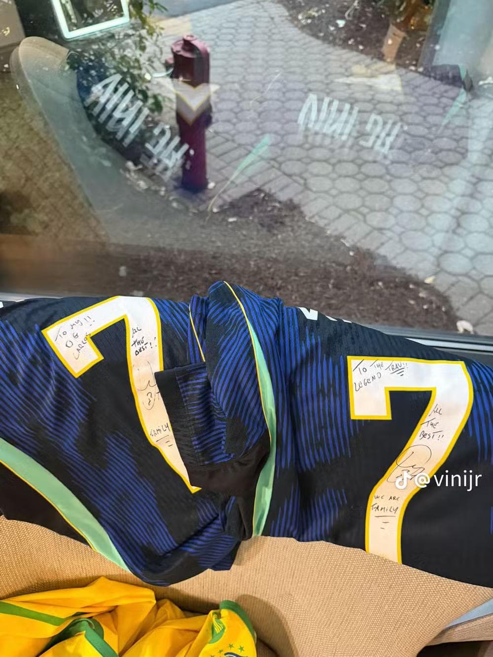 Vini Jr. compartilha bastidores da Copa — Foto: Reprodução/Tiktok
