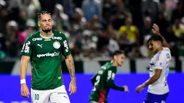 Giay e Kaiki; Palmeiras x Cruzeiro (Foto: Marcos Ribolli)