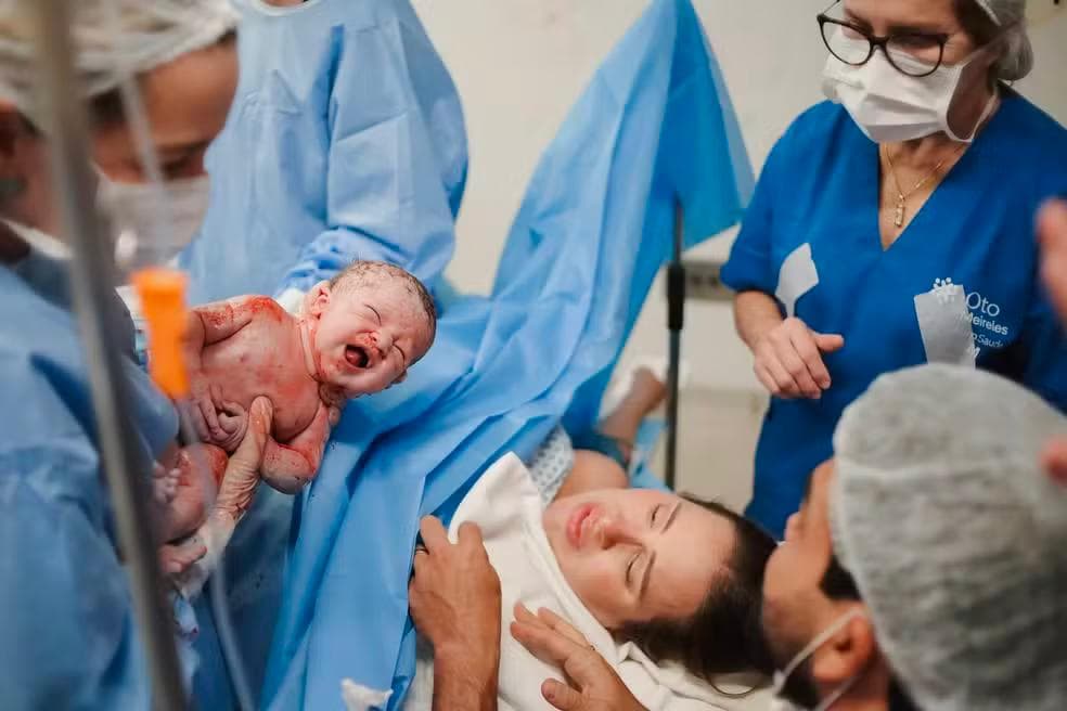 Patrícia Leitte dá à luz Isaac Lucca, seu segundo filho — Foto: Divulgação
