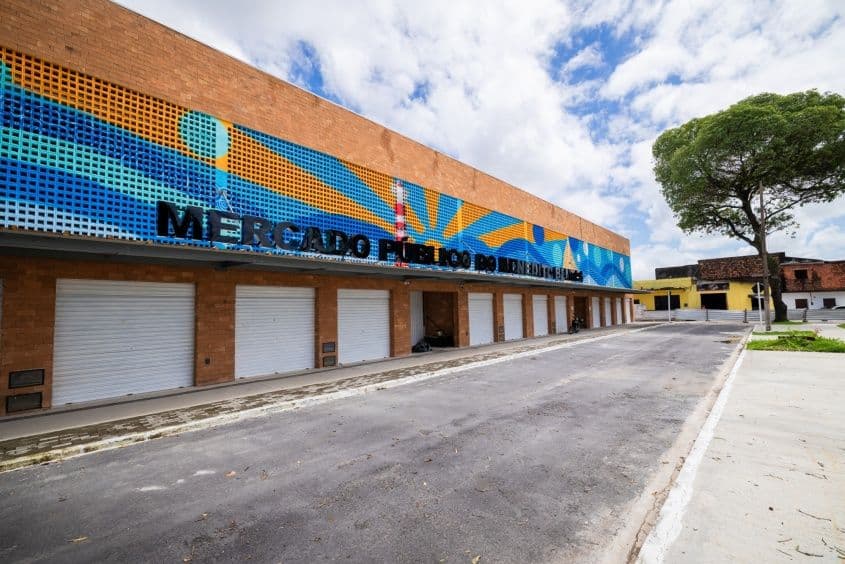 Requalificado pela Prefeitura de Maceió, o mercado ganhou uma estrutura mais organizada, segura e preparada para comerciantes e consumidores. Foto: Victor Vercant/Secom Maceió