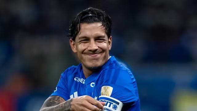 Lucas Romero Cruzeiro x Barcelona de Guayaquil (Foto: Agif)