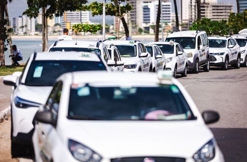 Últimos dias para garantir a oportunidade de regularização no serviço de táxi em Maceió. Foto: Arquivo Secom Maceió