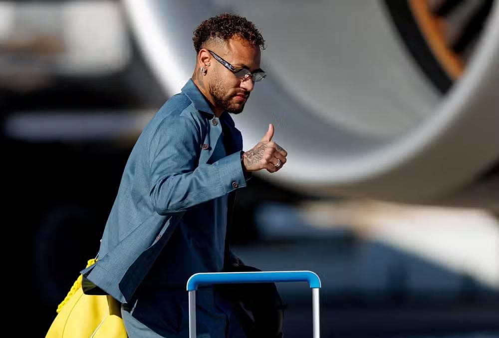 Neymar no desembarque da Seleção para Copa do Mundo 2026 — Foto: Caean Couto-Imagn Images/Reuters