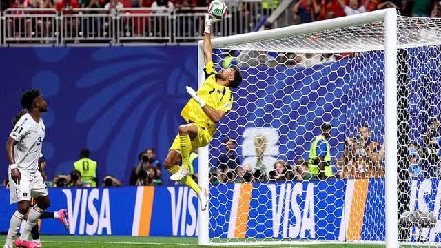 Vozinha em Espanha x Cabo Verde (Foto: Maddie Meyer - FIFA/FIFA via Getty Images)