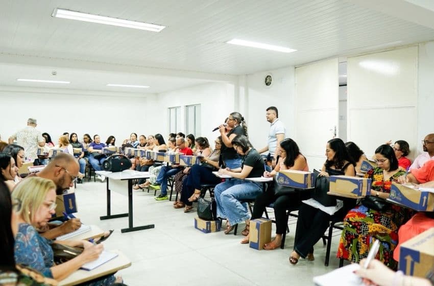 Diálogo fortalece relação ensino-aprendizagem. Foto: Brendha Almeida/ Ascom Semed
