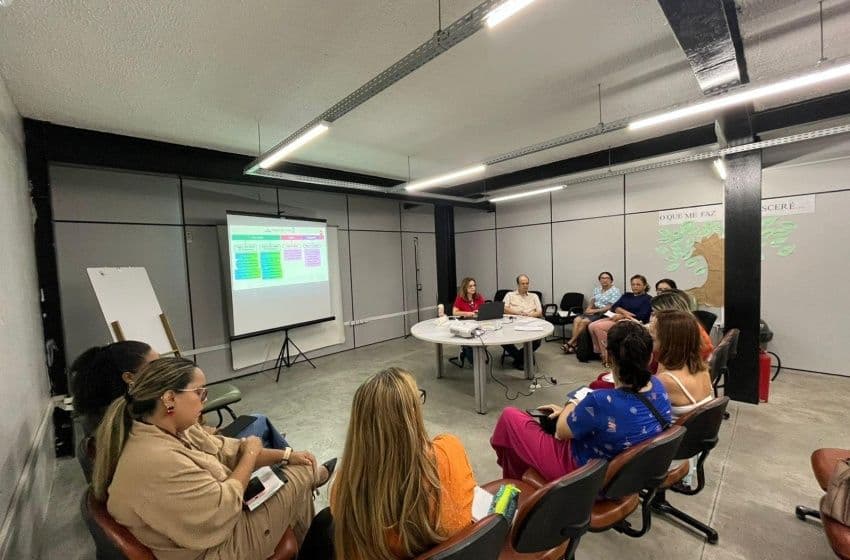 Encontro teve como objetivo discutir o fortalecimento da rede e da linha de cuidado integral. Foto: Cortesia