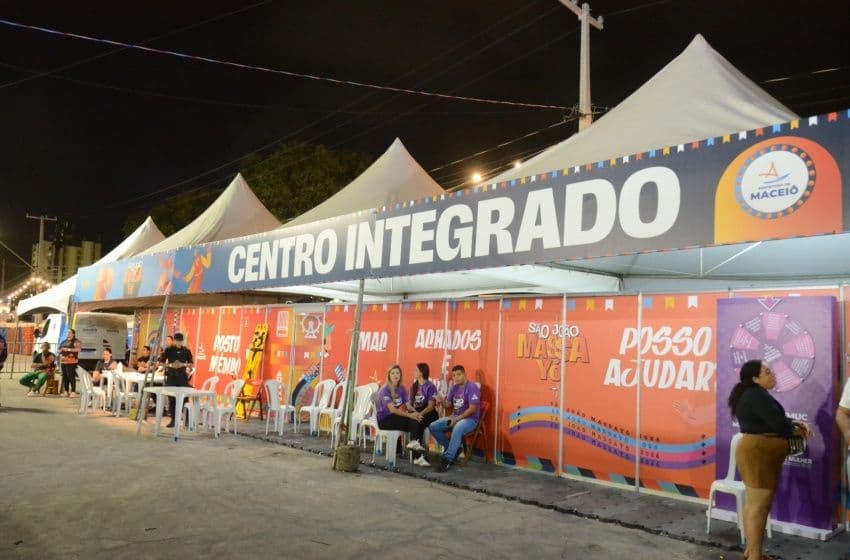 Estrutura do Centro Integrado no São João Massayó 2026, espaço que abriga a cabine de acolhimento. Foto: Beto Macário/Secom Maceió