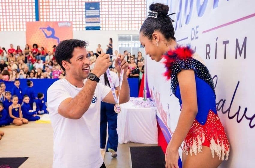Entrega de medalha da Copinha Alagoana de Ginástica Rítmica Bárbara Galvão. Foto: Victor Vercant/ Secom Maceió