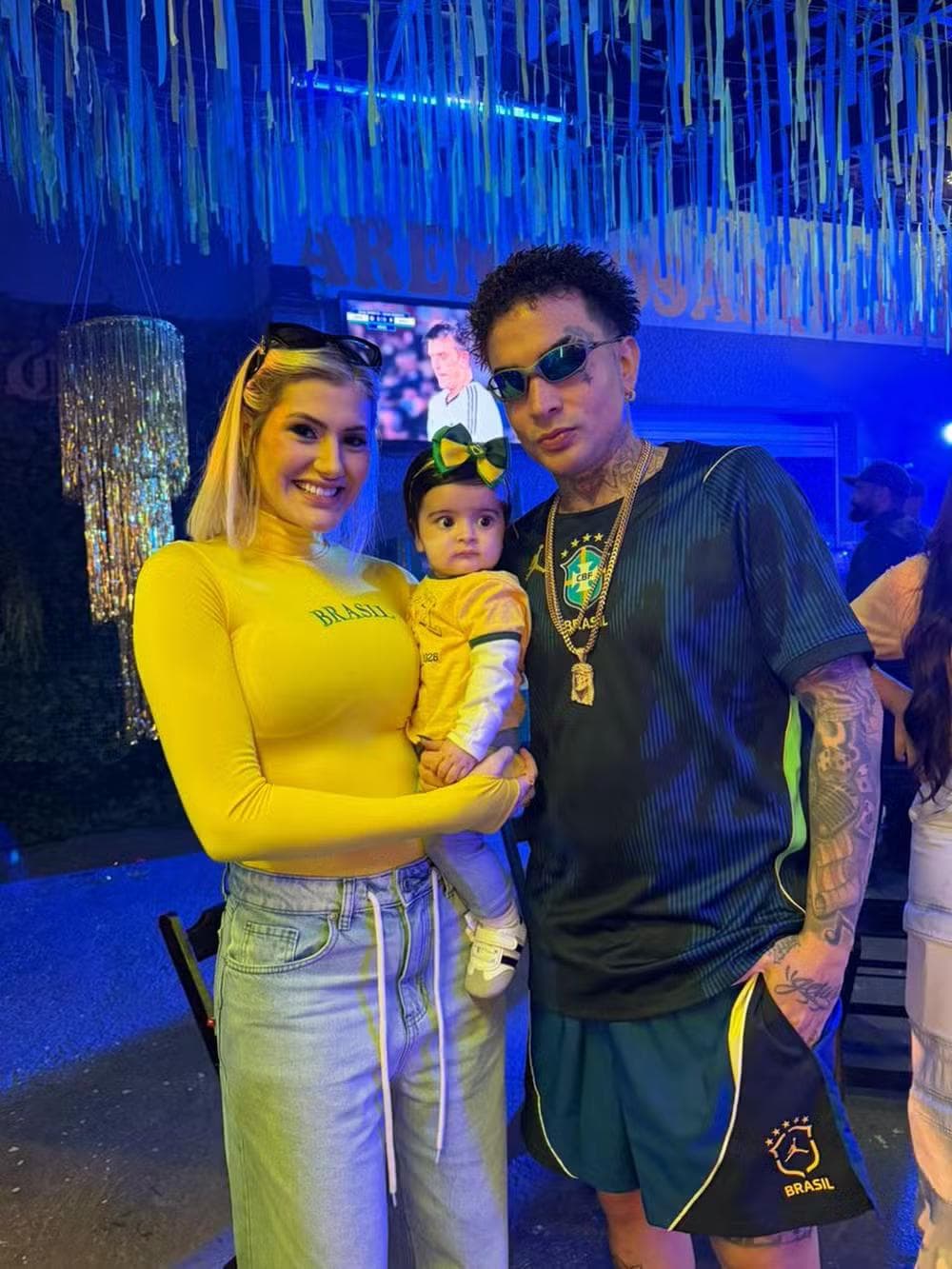 MC Guimê e família no set de filmagem — Foto: Arquivo Pessoal