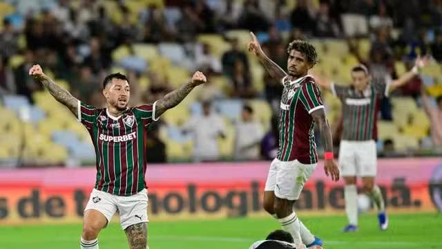 Lucho Acosta em Fluminense x Operário (Foto: André Durão)