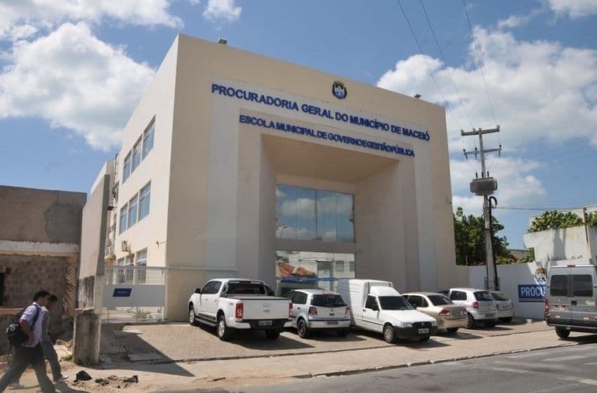 Procuradoria Geral de Maceió atua para reduzir passivos reconhecidos pela Justiça e antecipar pagamento de precatórios. Foto: Arquivo Secom