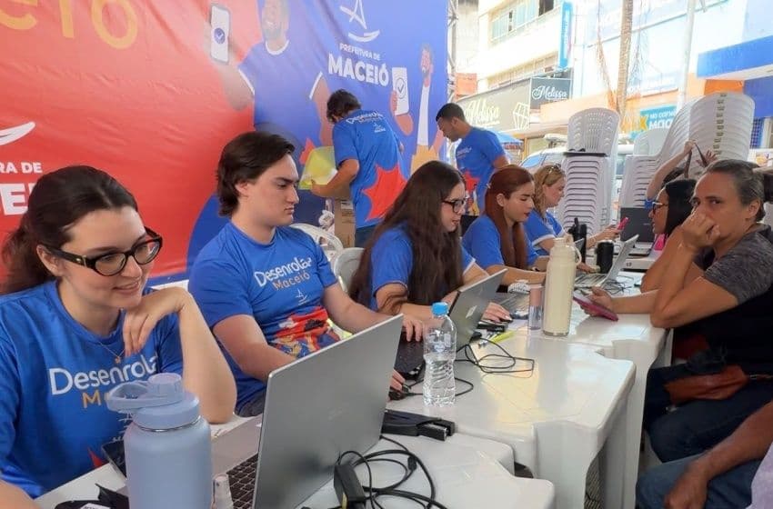 Atendimentos foram realizados no Centro de Maceió. Foto: Ascom Procon Maceió