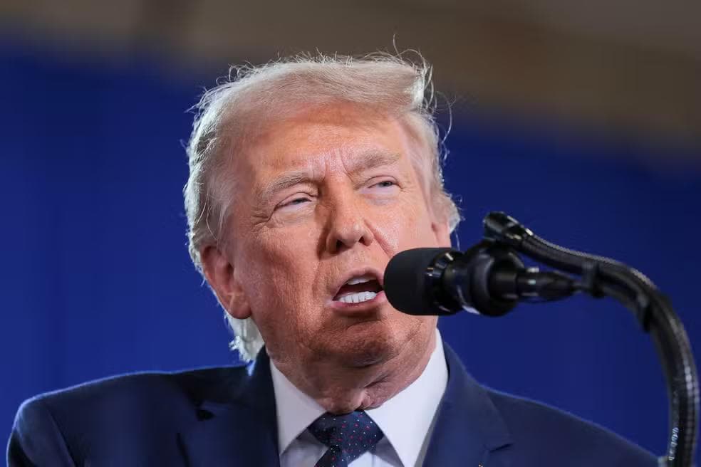 O presidente Donald Trump faz pronunciamento no Rockland Community College, em Suffern, Nova York — Foto: REUTERS/Kylie Cooper