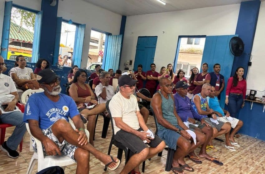 Ação foi alusiva ao Maio Vermelho, mês de prevenção e diagnóstico precoce do câncer de boca. Foto: Cortesia