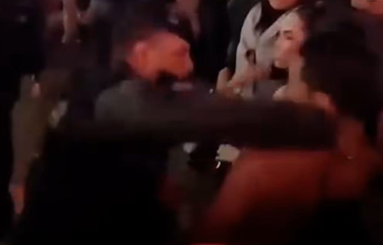 Policial desferiu vários socos contra homem — Foto: Reprodução/TV Cabo Branco