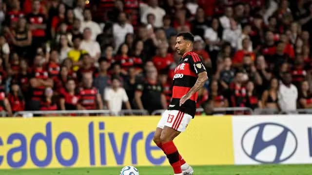 Danilo em Flamengo x Cusco (Foto: André Durão)