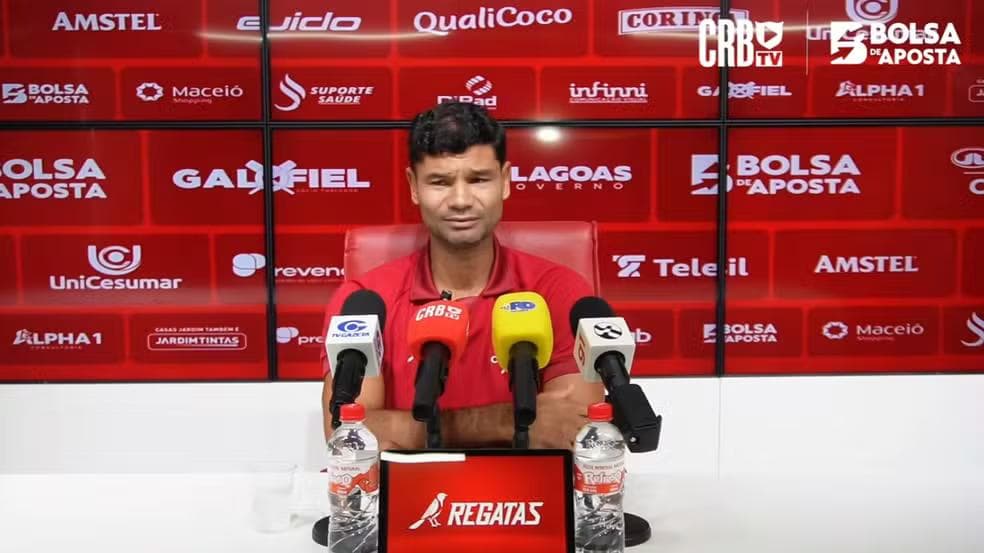Gum é o novo coordenador técnico do CRB — Foto: CRBTV