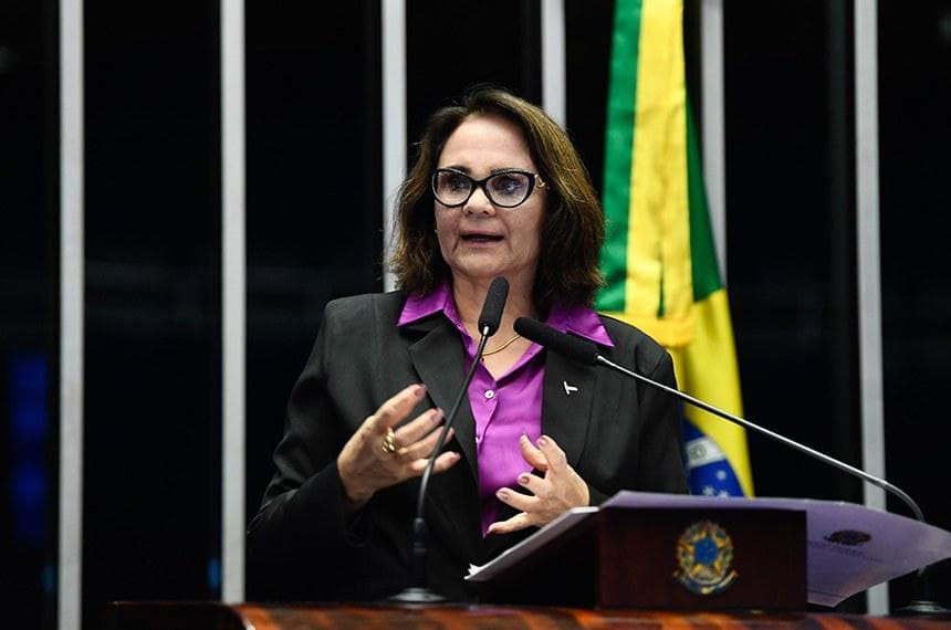 Senadora Damares Alves (Republicanos-DF)