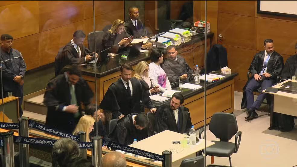 Caso Henry Borel: julgamento é transferido para maio após manobra dos advogados de Jairinho, padrasto da criança — Foto: Jornal Nacional/ Reprodução