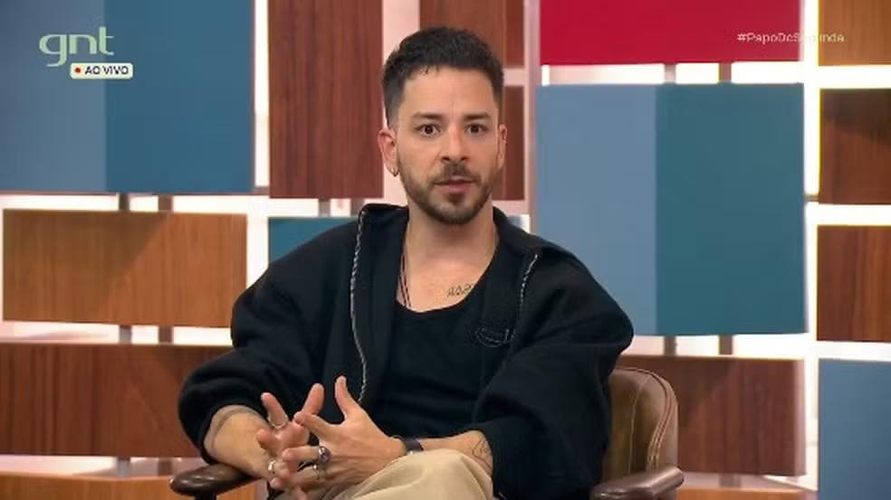 Junior relembra julgamentos do público e processo de autoconhecimento: 'Tive que me descontruir' — Foto: Gnt