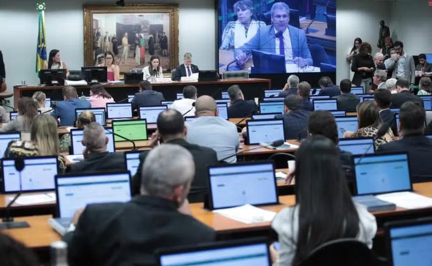 Sessão na CCJ da Câmara dos Deputados — Foto: Bruno Spada/Câmara dos Deputados