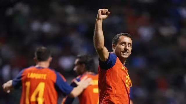 Oyarzabal comemora gol da Espanha em amistoso com o Peru (Foto: Divulgação/ Federação Espanhola de Futebol) Segundo tempo