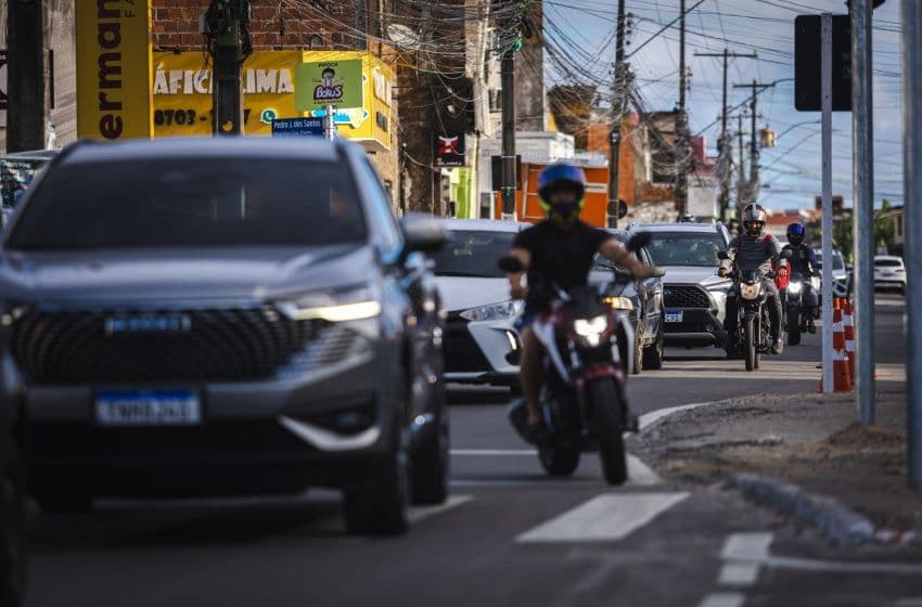 Respeito às leis e prudência nas vias são essenciais para reduzir acidentes e combater a violência viária. Foto: Alisson Frazão
