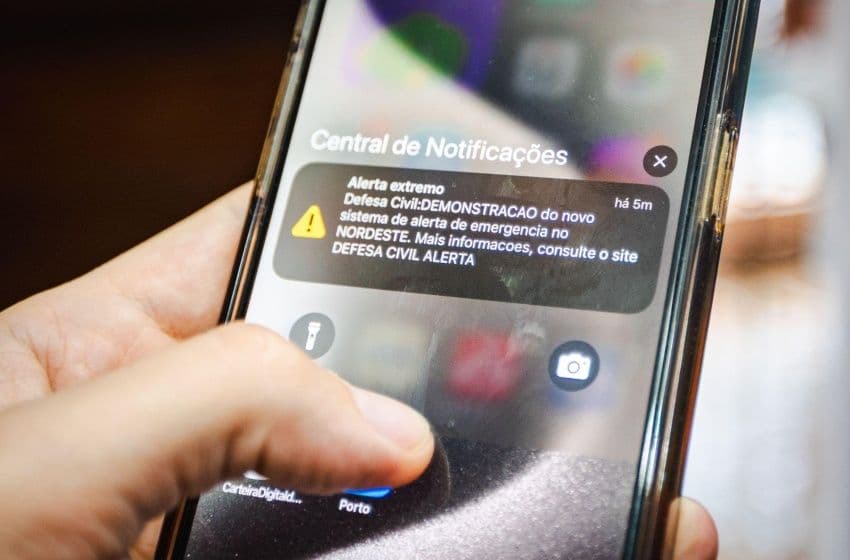 Alertas são enviados para toda a população em casos de perigo relacionados às chuvas. Foto: Jonathan Lins/Secom Maceió
