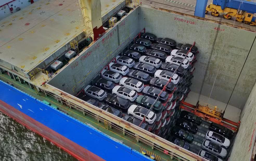 Carros da Leapmotor desembarcam em Itaguaí (RJ) — Foto: Divulgação / Leapmotor