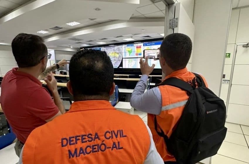 Comitiva de Maceió visitou instalações do Centro Nacional de Gerenciamento de Riscos e Desastres. Foto: Defesa Civil Maceió