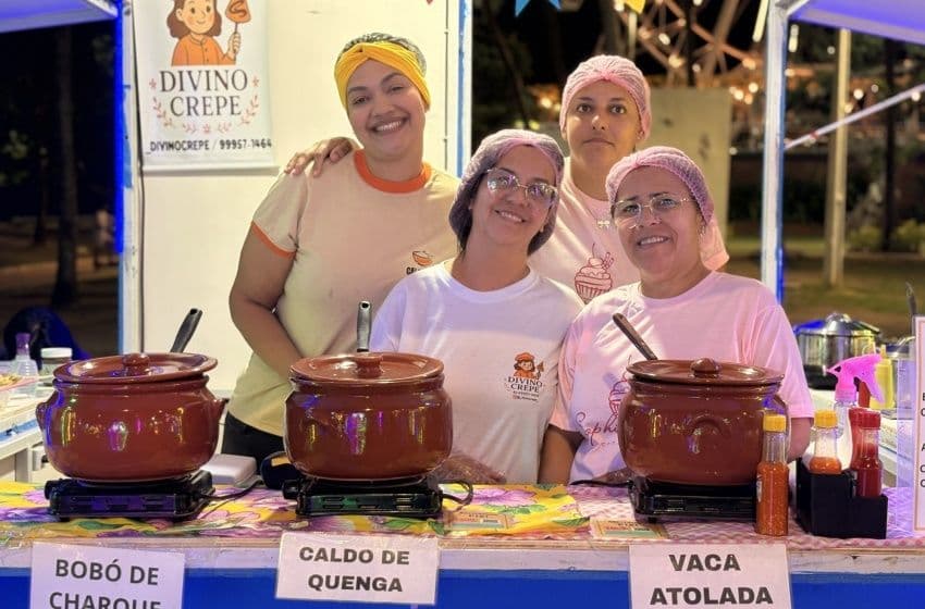 Empreendedoras da gastronomia apresentam sabores da culinária local aos visitantes da Vila Vestir Massayó. Foto: Ascom Semtessemtes
