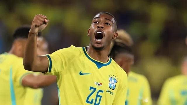 Rayan comemora gol marcado pelo Brasil no amistoso contra o Panamá (Foto: Reuters)