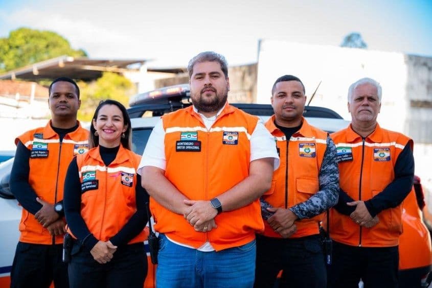 Equipes trabalham em diferentes frentes de atuação, desde o monitoramento de áreas de risco até o moniramento das condições do tempo. Foto: Secom Maceió