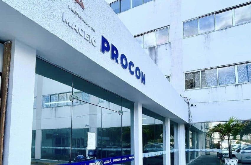 Análise de contrato reduz em até 50% parcelas de empréstimo. Foto: Procon Maceió