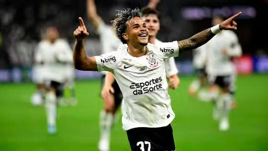 Yuri Alberto em Corinthians x Remo (Foto: Marcos Ribolli)