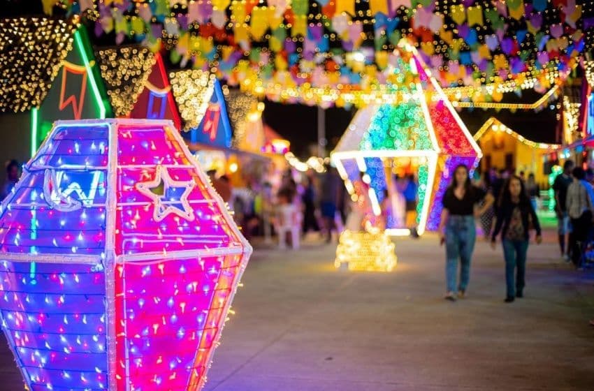 Vila de São João de Jaraguá está instalada na Praça Marcílio Dias. Foto: Arquivo/ Secom Maceió