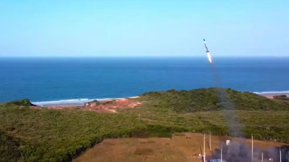 Foguete sul-coreano é lançado no Maranhão quase oito meses após explosão, mas voo é interrompido — Foto: Divulgação/Innospace